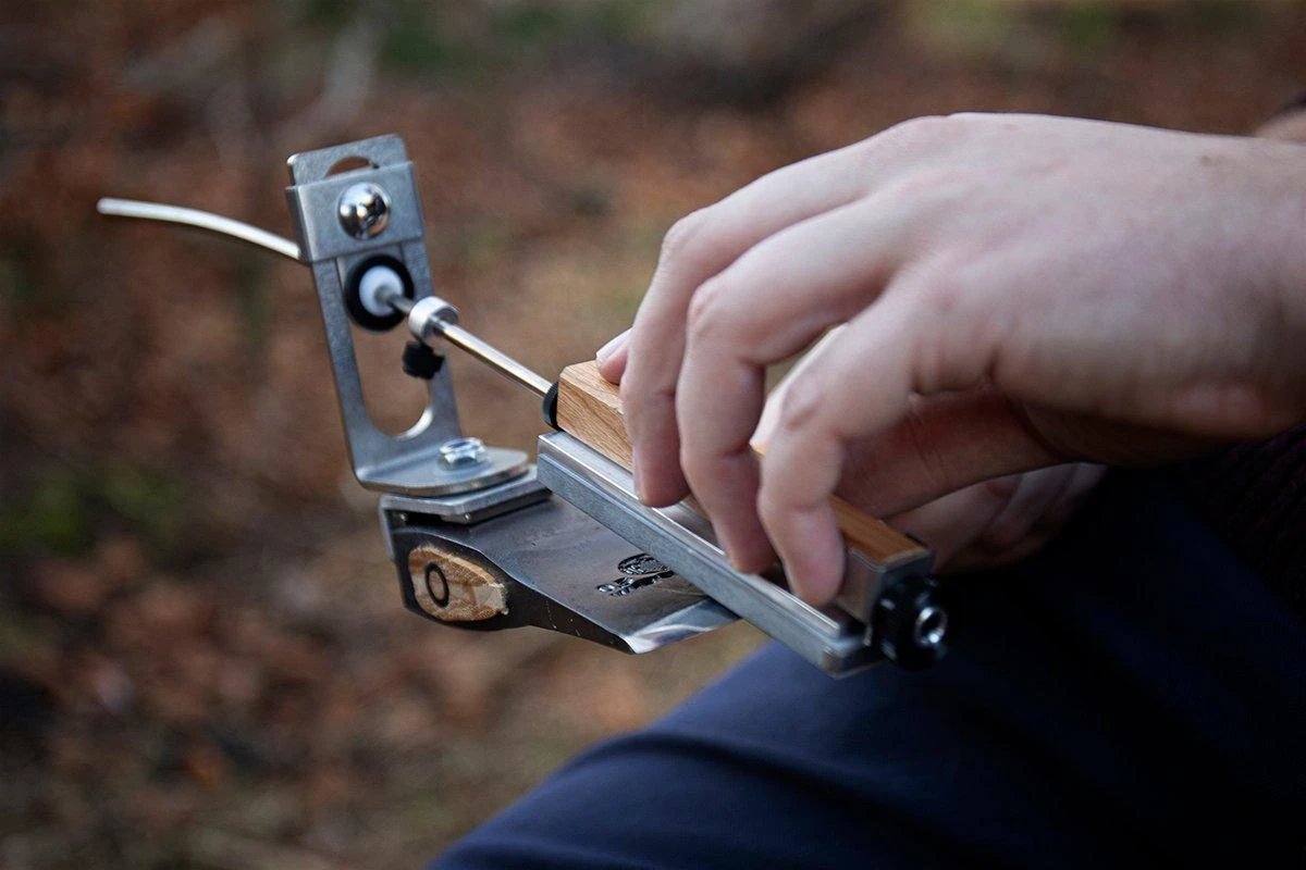 KME Axe Sharpener, Magnetische Basis 5 KME Axe Sharpener, Magnetische Basis – Bild 5