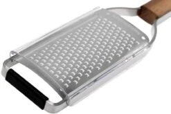 Microplane Master Grater Reibe Coarse #3, Grob 43300 -Victorin Geschaft MP43300 03 microplane master grater mp43300 03