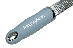 Microplane Premium Classic Reibe, Sky Blue -Victorin Geschaft MP46227 03 microplane