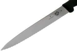 Victorinox Fibrox Fleischmesser Mit Wellenschliff, 25 Cm -Victorin Geschaft VT5 4433 25 03 victorinox fibrox